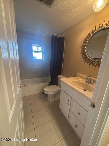 212 Bluegrass Rd, Elizabethtown, KY 42701