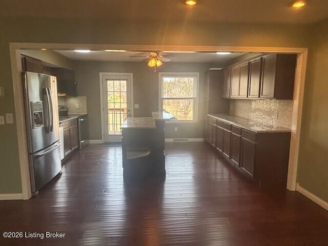 212 Bluegrass Rd, Elizabethtown, KY 42701