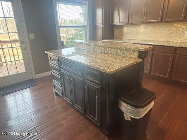 212 Bluegrass Rd, Elizabethtown, KY 42701