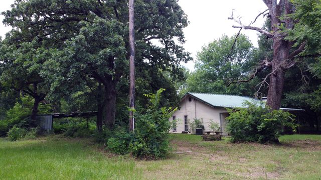 9627 State Hwy 31 W, Malakoff, TX 75148