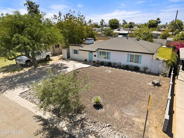 2143 W MINNEZONA Avenue, Phoenix, AZ 85015