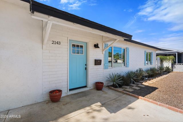 2143 W MINNEZONA Avenue, Phoenix, AZ 85015