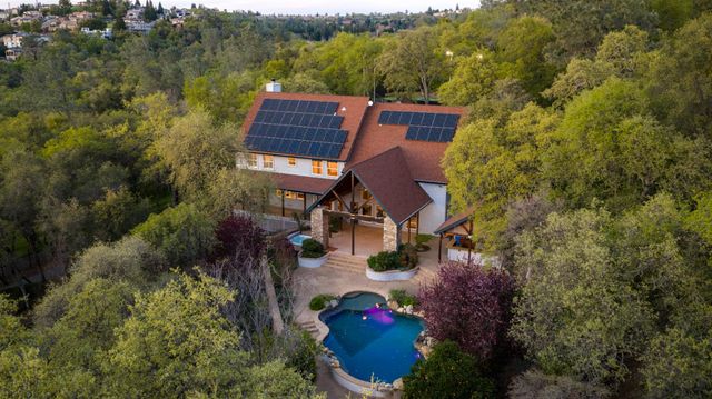 2045 Toscana Pl, Auburn, CA 95603