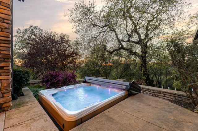 2045 Toscana Pl, Auburn, CA 95603