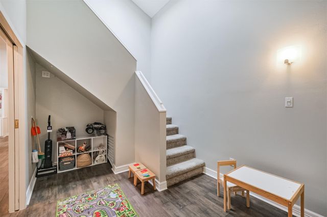 13919 Swiss Hill Drive, Houston, TX 77077