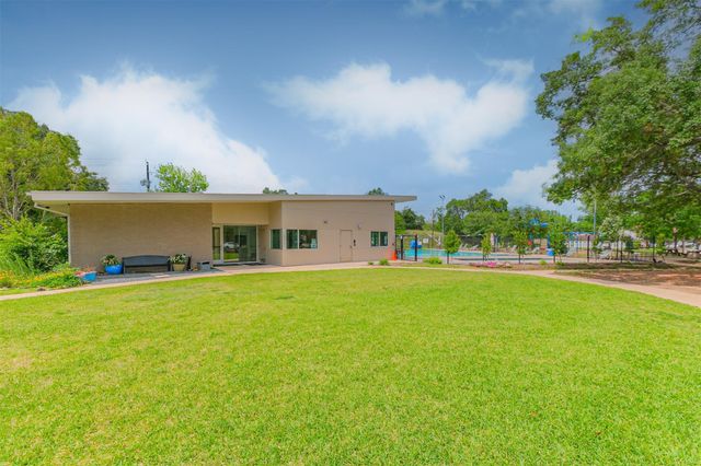 13919 Swiss Hill Drive, Houston, TX 77077