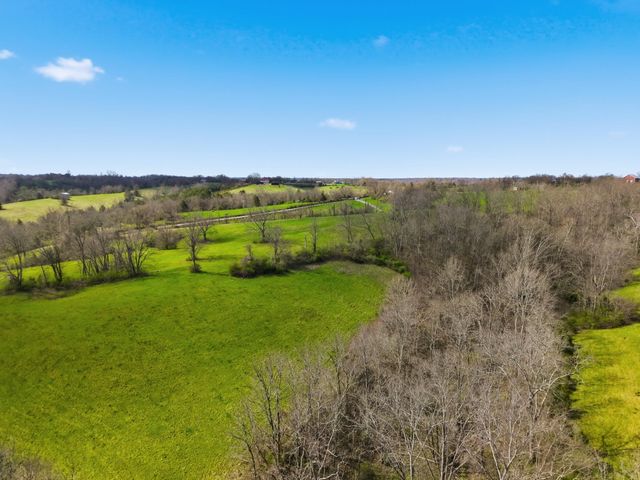 161 Central Pike, Harrodsburg, KY 40330