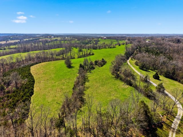 161 Central Pike, Harrodsburg, KY 40330