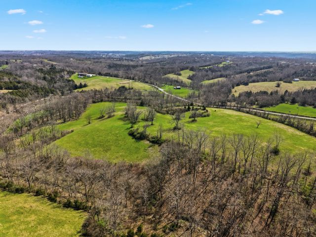 161 Central Pike, Harrodsburg, KY 40330