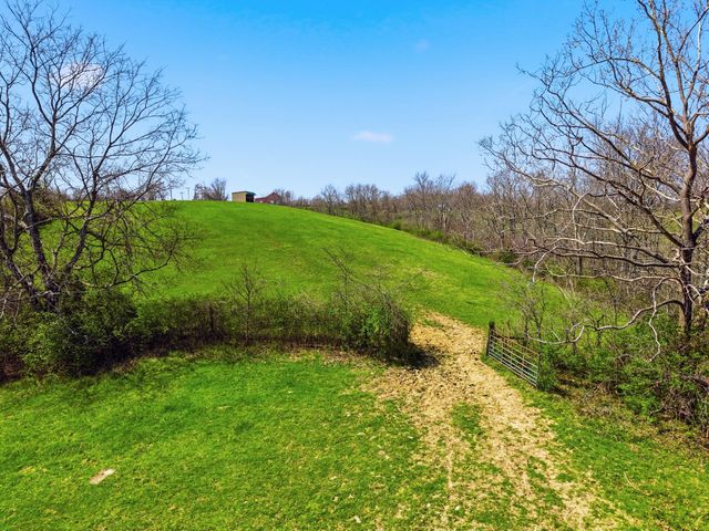 161 Central Pike, Harrodsburg, KY 40330