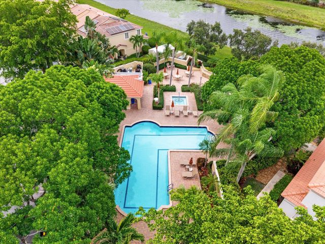 3497 DEER CREEK PALLADIAN Circle 3497, Deerfield Beach, FL 33442