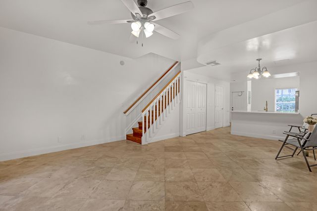 1004 Kokomo Key Lane, Delray Beach, FL 33483