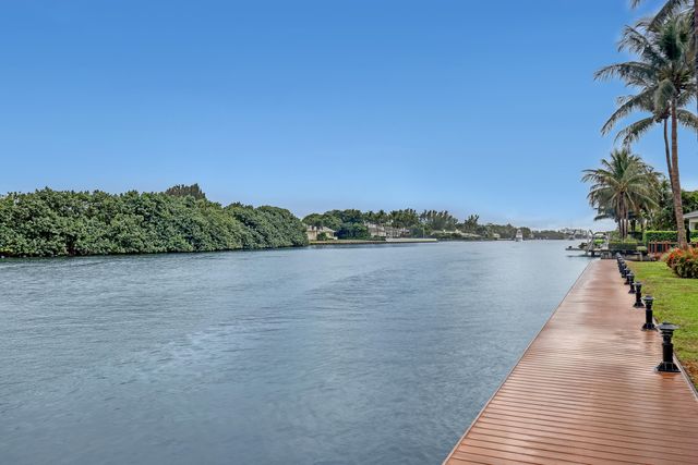 1004 Kokomo Key Lane, Delray Beach, FL 33483