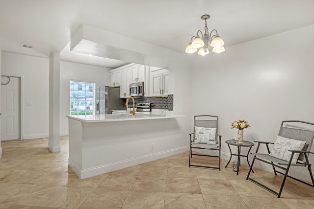 1004 Kokomo Key Lane, Delray Beach, FL 33483