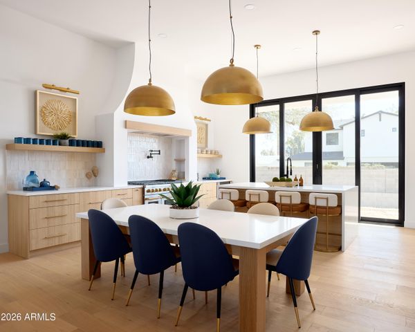 4207 E CAMPBELL Avenue, Phoenix, AZ 85018