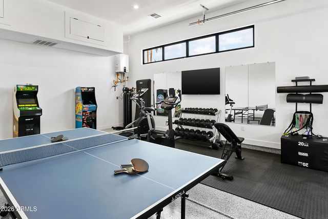 4207 E CAMPBELL Avenue, Phoenix, AZ 85018