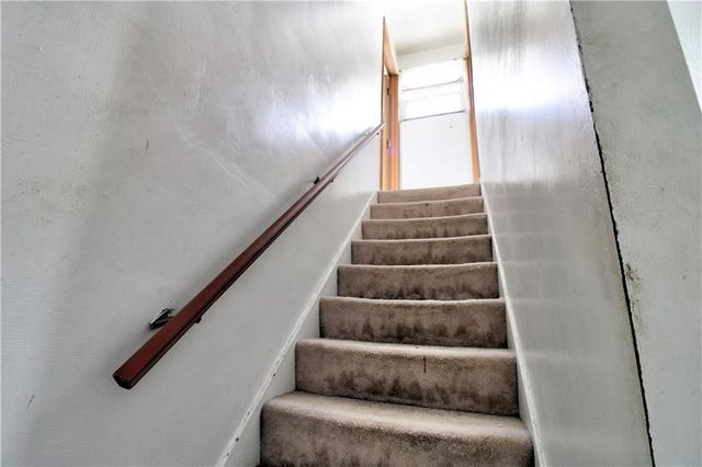 431,433 Chicago AVENUE, Lower Burrell, PA 15068