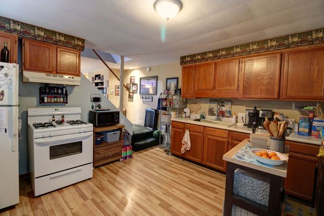 431,433 Chicago AVENUE, Lower Burrell, PA 15068