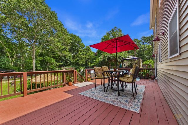88 Lunns Way, Plymouth, MA 02360