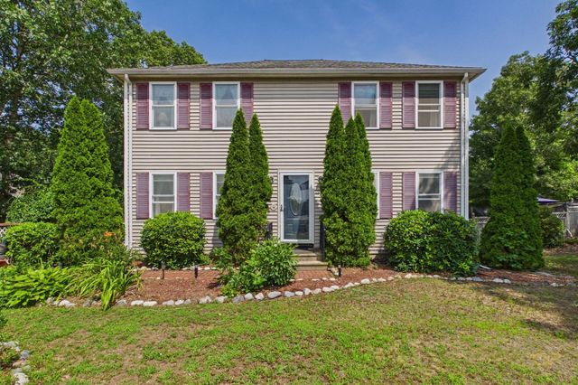 88 Lunns Way, Plymouth, MA 02360