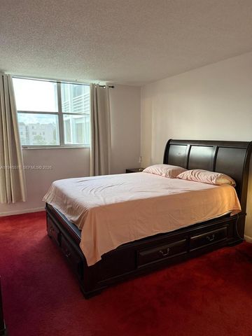 2850 Somerset Drive 309L, Lauderdale Lakes, FL 33311