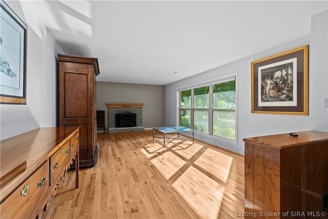 1301 Hibiscus Drive, Clarksville, IN 47129
