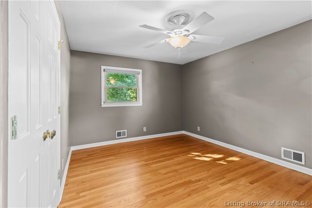 1301 Hibiscus Drive, Clarksville, IN 47129