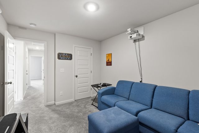 724 Big Bend Ct, White House, TN 37188