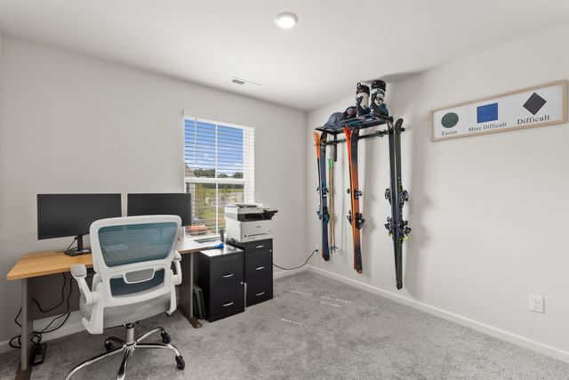 724 Big Bend Ct, White House, TN 37188