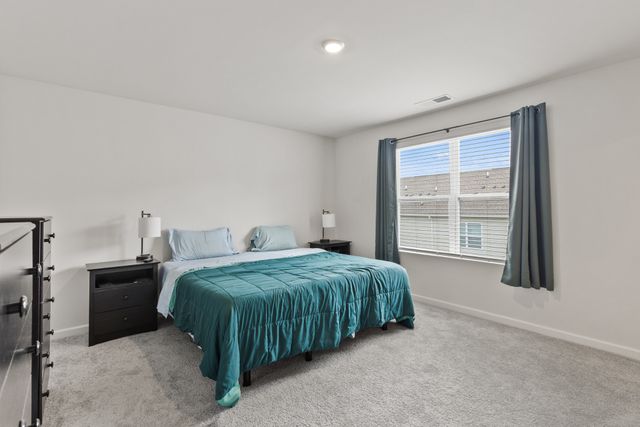 724 Big Bend Ct, White House, TN 37188