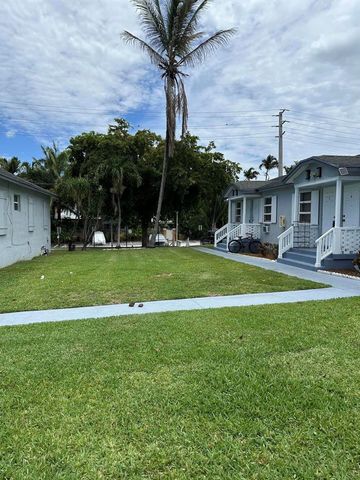 17 Detroit Street 8, Lake Worth, FL 33461
