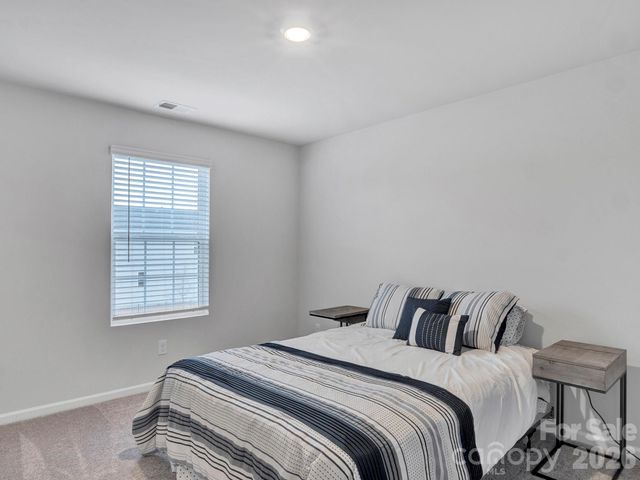 300 Cedar Knoll Circle, Pineville, NC 28134