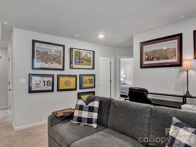 300 Cedar Knoll Circle, Pineville, NC 28134