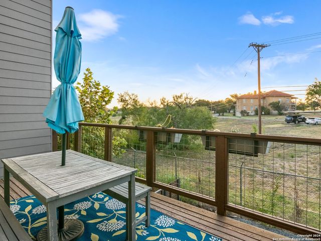 102 Tendick Unit 606, San Antonio, TX 78209