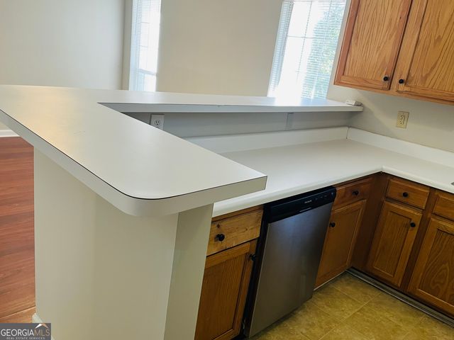 5612 Feldwood Road, Atlanta, GA 30349