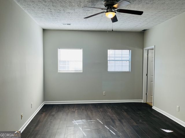 5612 Feldwood Road, Atlanta, GA 30349