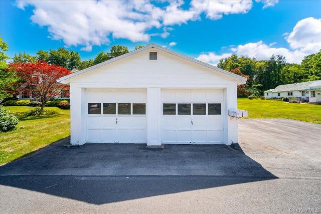 150 Mount Airy Road, New Windsor, NY 12553
