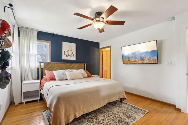 630 Pleasant DRIVE, Hartland, WI 53029