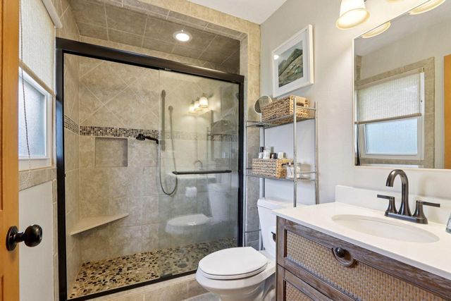 630 Pleasant DRIVE, Hartland, WI 53029