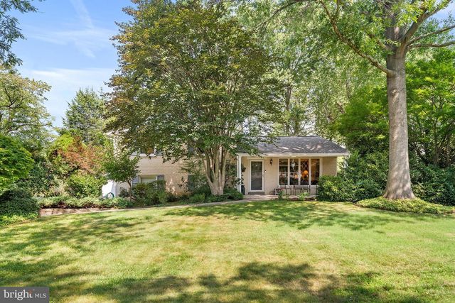 403 MEADOW LN, Wallingford, PA 19086