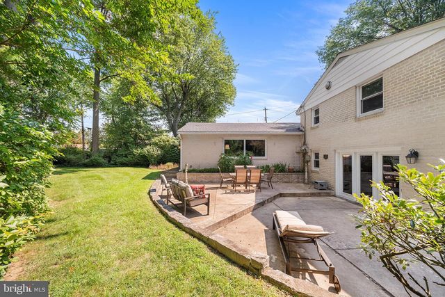 403 MEADOW LN, Wallingford, PA 19086