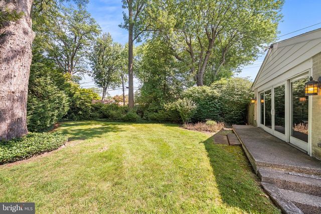 403 MEADOW LN, Wallingford, PA 19086