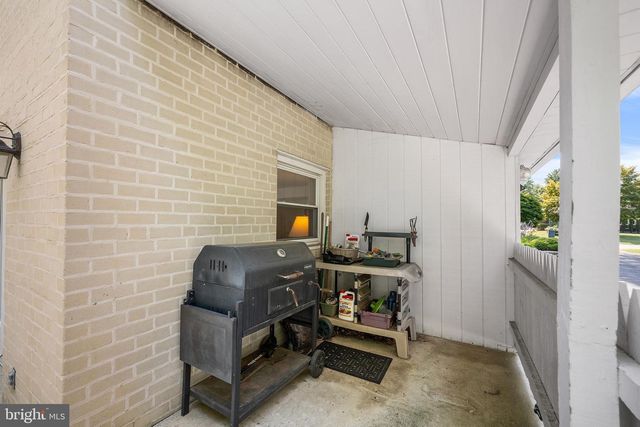 403 MEADOW LN, Wallingford, PA 19086