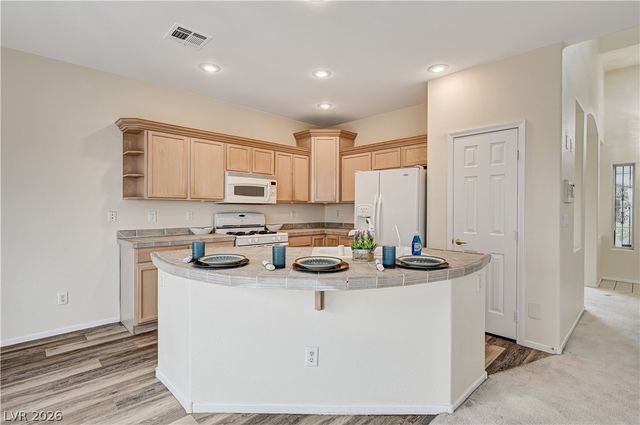 1438 Auburn Valley Avenue, Las Vegas, NV 89123