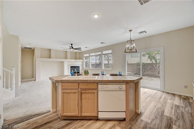 1438 Auburn Valley Avenue, Las Vegas, NV 89123