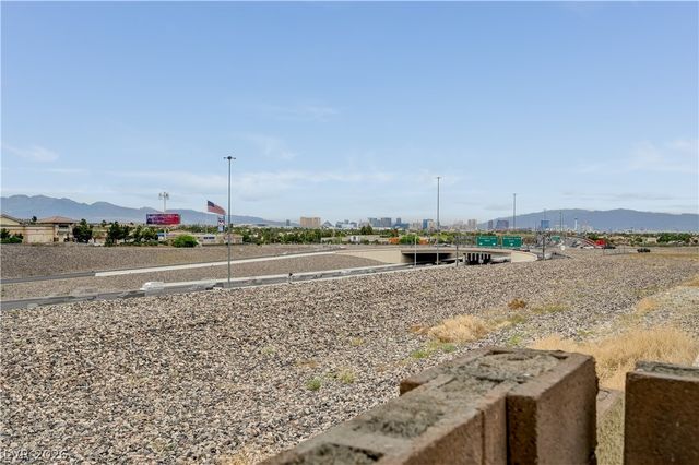 1438 Auburn Valley Avenue, Las Vegas, NV 89123