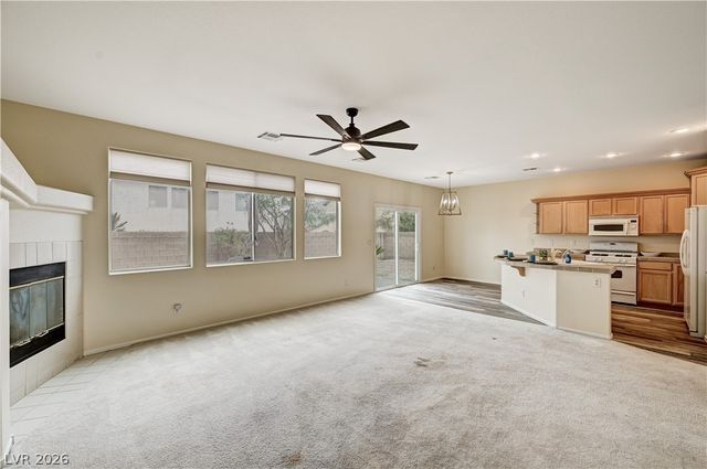 1438 Auburn Valley Avenue, Las Vegas, NV 89123