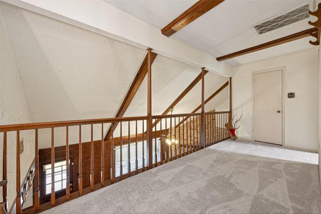 5918 Lodge Creek Drive, Houston, TX 77066