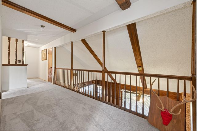 5918 Lodge Creek Drive, Houston, TX 77066