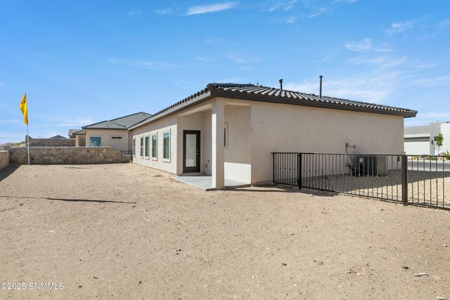 1534 Lenox Avenue, Las Cruces, NM 88005